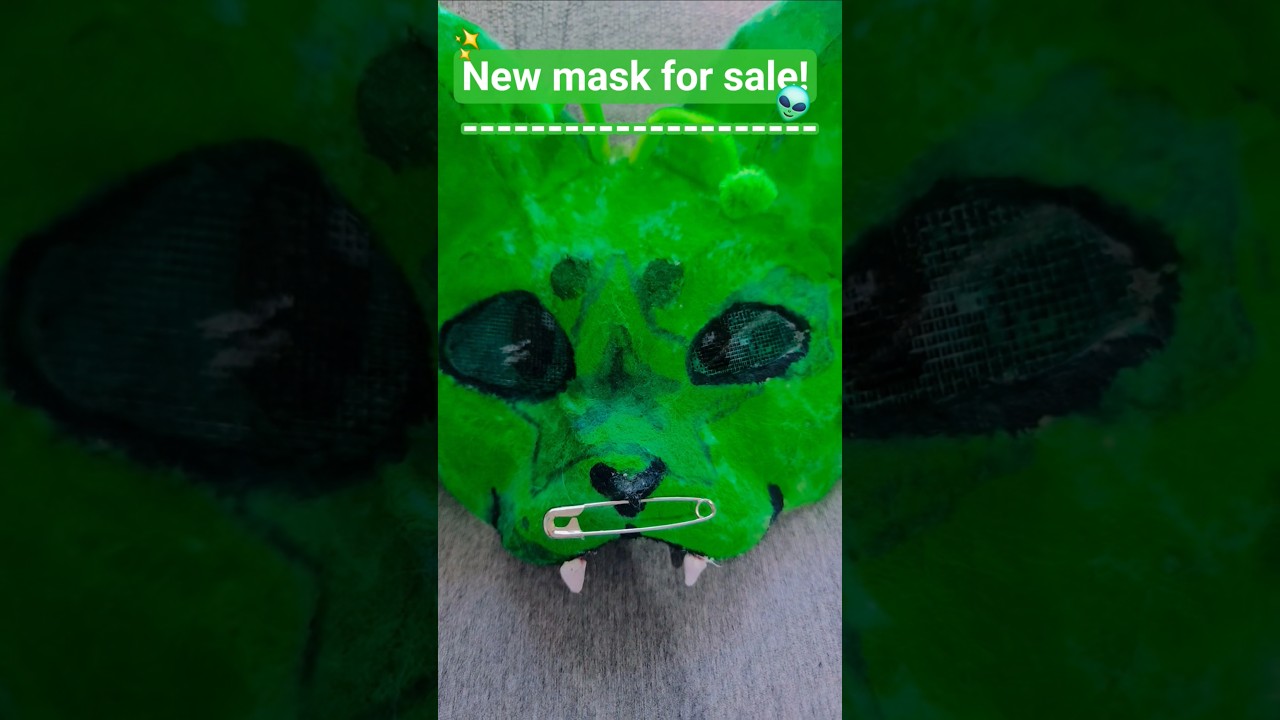an alien cat mask for sale! #therianmask #therian #maskforsale #yippee