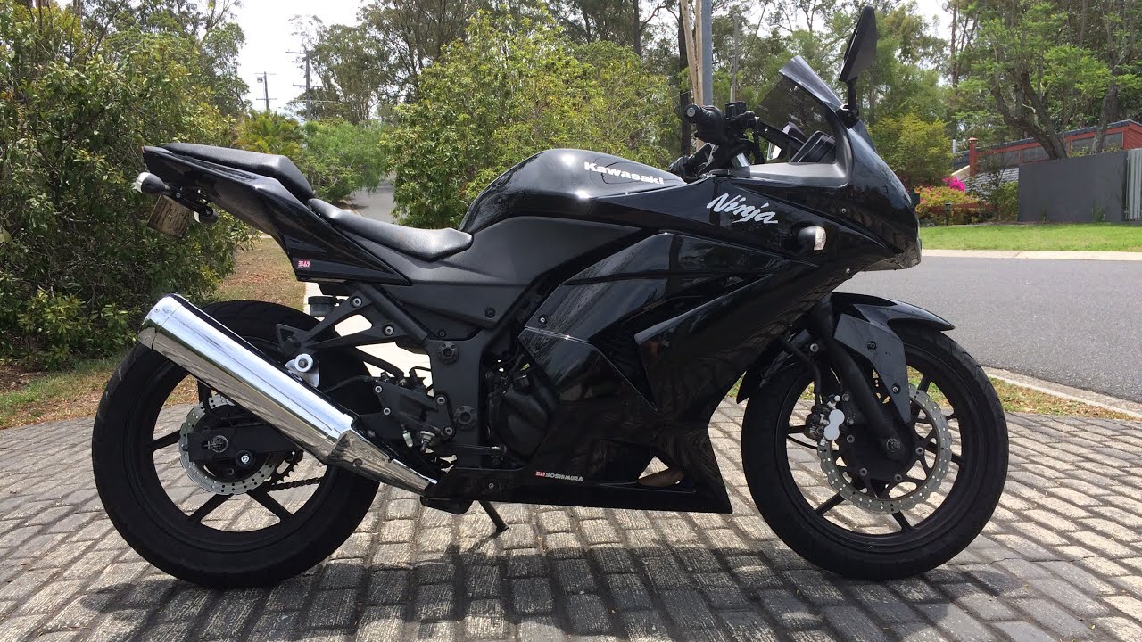 2010 Kawasaki Ninja 250R Review and comparison to the Ninja 300