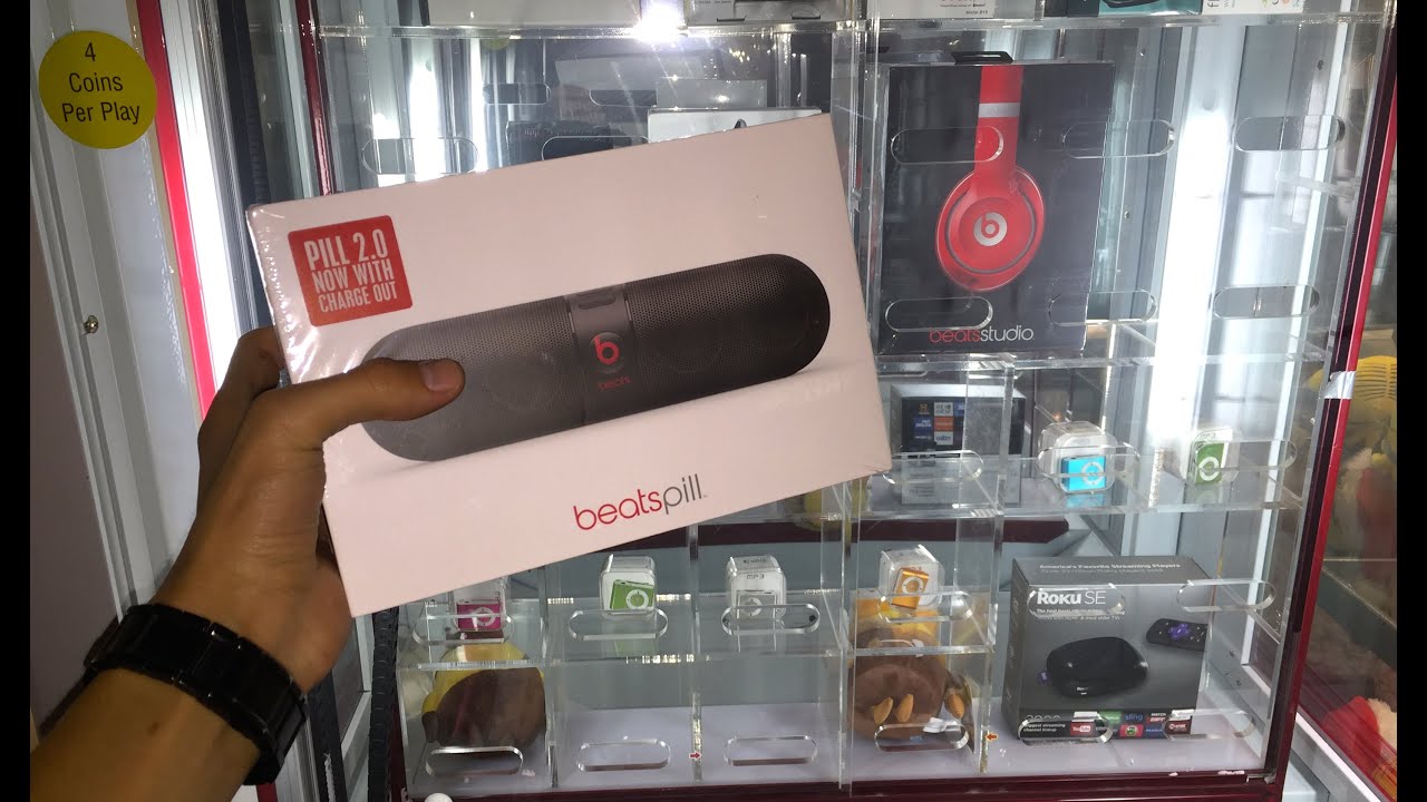 Beats Pill Win at Winners Cube Arcade Game! | JOYSTICK