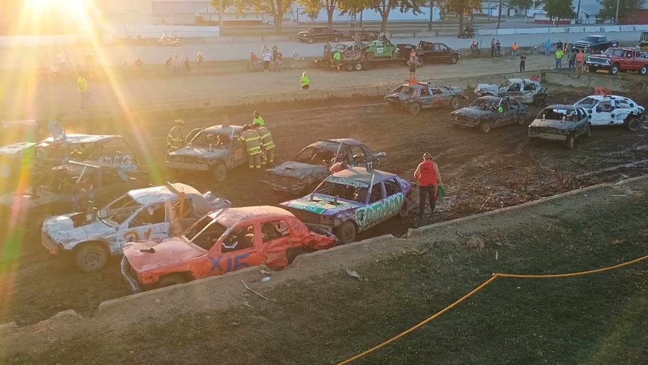 Norwalk fall cleanup derby 10-5-25 V8 stock full-size class 