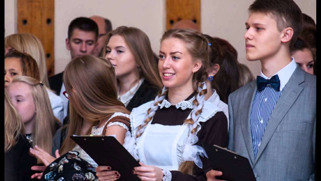 Линейка, последний звонок. Гимназия№1. Солигорск