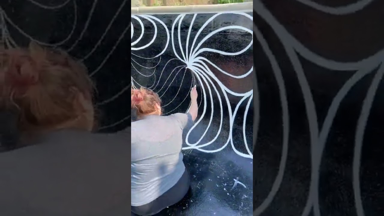 Impressive painting if a pool mural tiktok laurenmagdaart