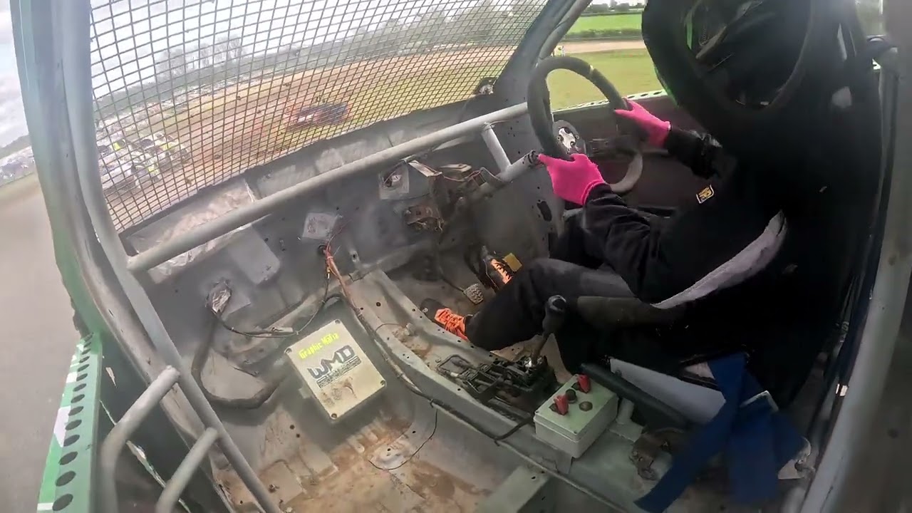 Onboard Y89 Eldon Baxter  - J Saloon Heat 2  - Radford Autograss Club  - 31st May 2025