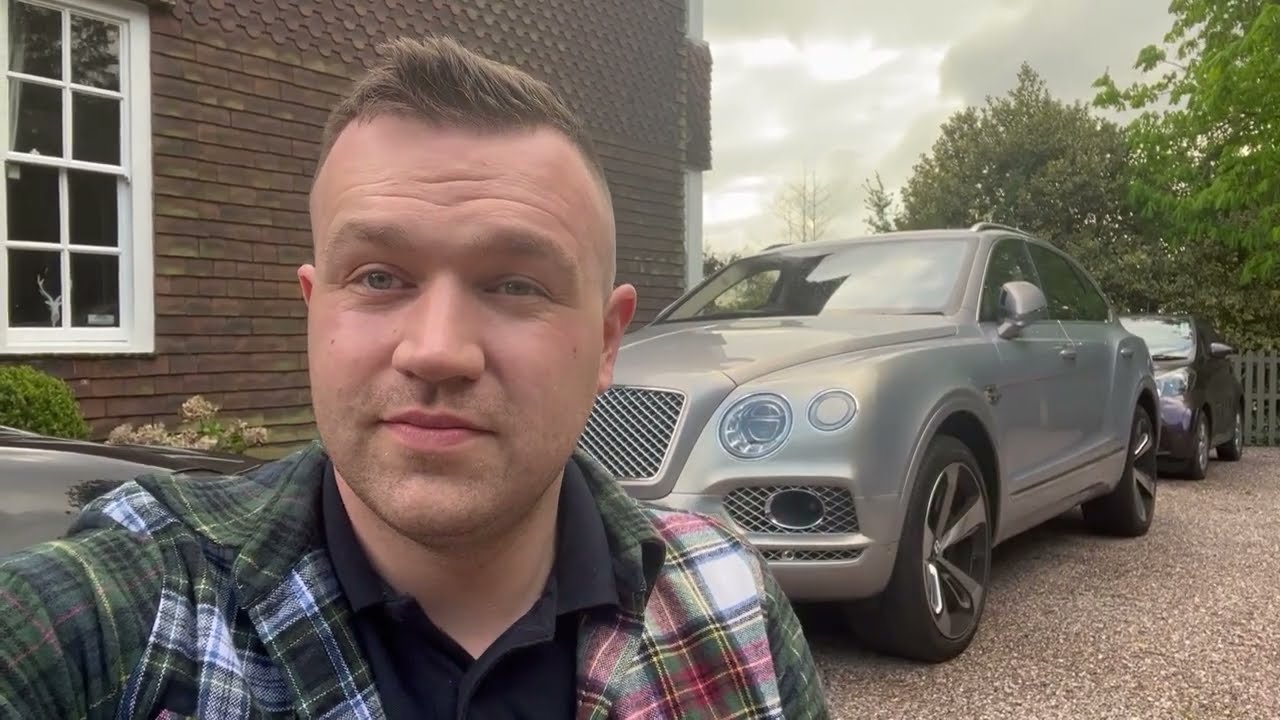 Стоит ли покупать Bentley Bentayga W12 с большим пробегом? Обзор 2016 года: плюсы и минусы
