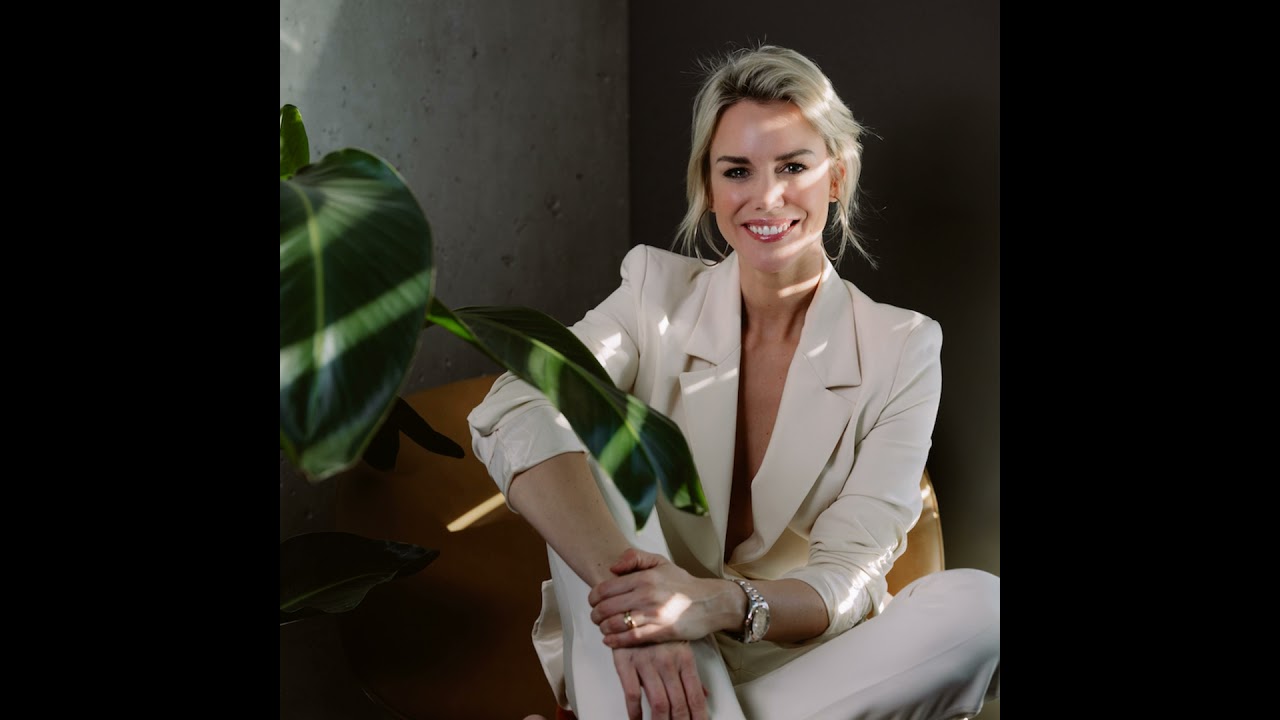 #207-Sandra Kuhn -zwischen Moderation, Interieur Design und mentalem Druck