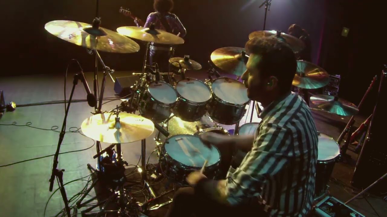 Dizzy Lizzy - Are You Ready live at Orkney Theatre 24-6-22