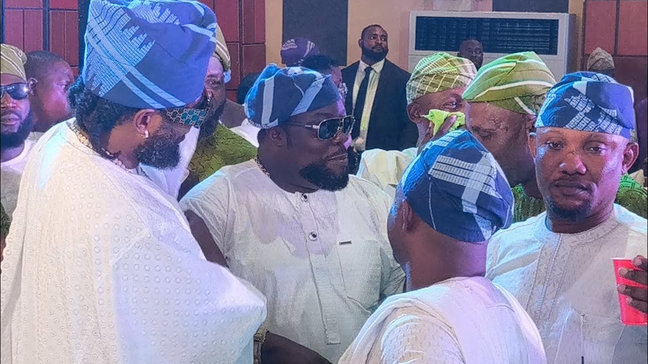 WOW! SEE WHAT ABU ABEL ABE, EFELE IJEBU, MUSTAFA SEGO & OTHERS DID TO K1 ON STAGE AT AGO IWOYE