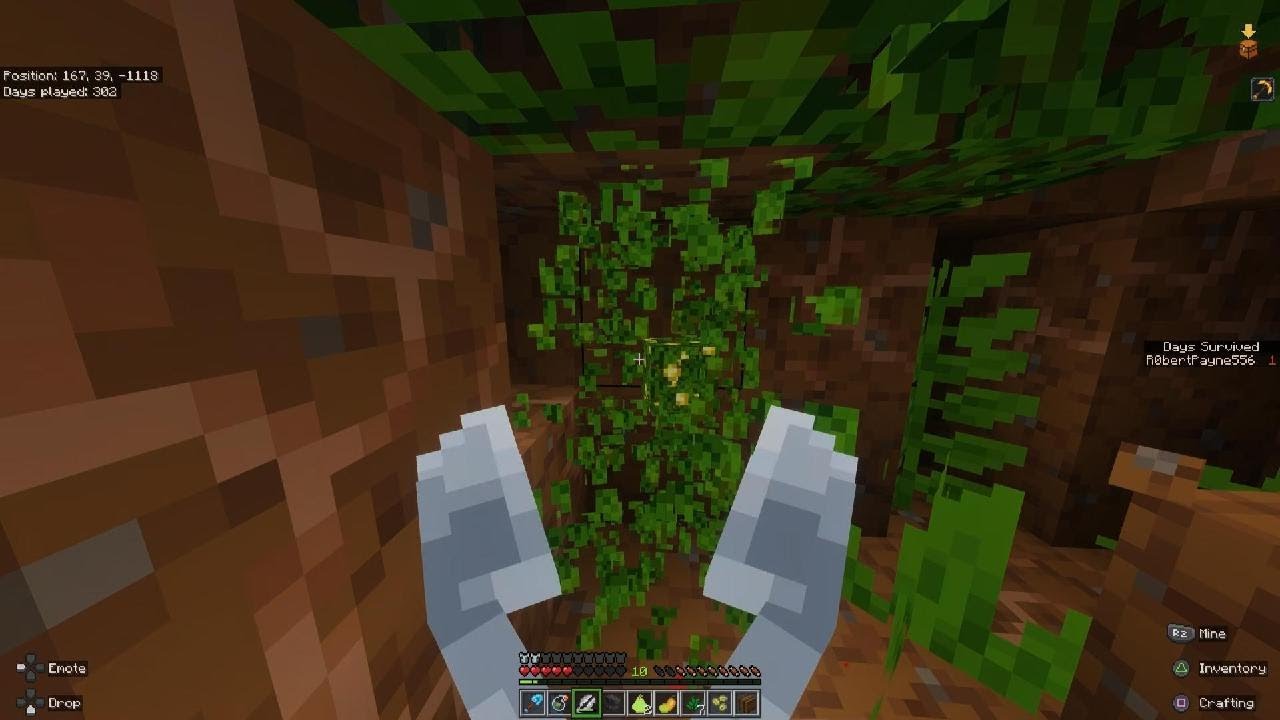 Minecraft but scorpeens...