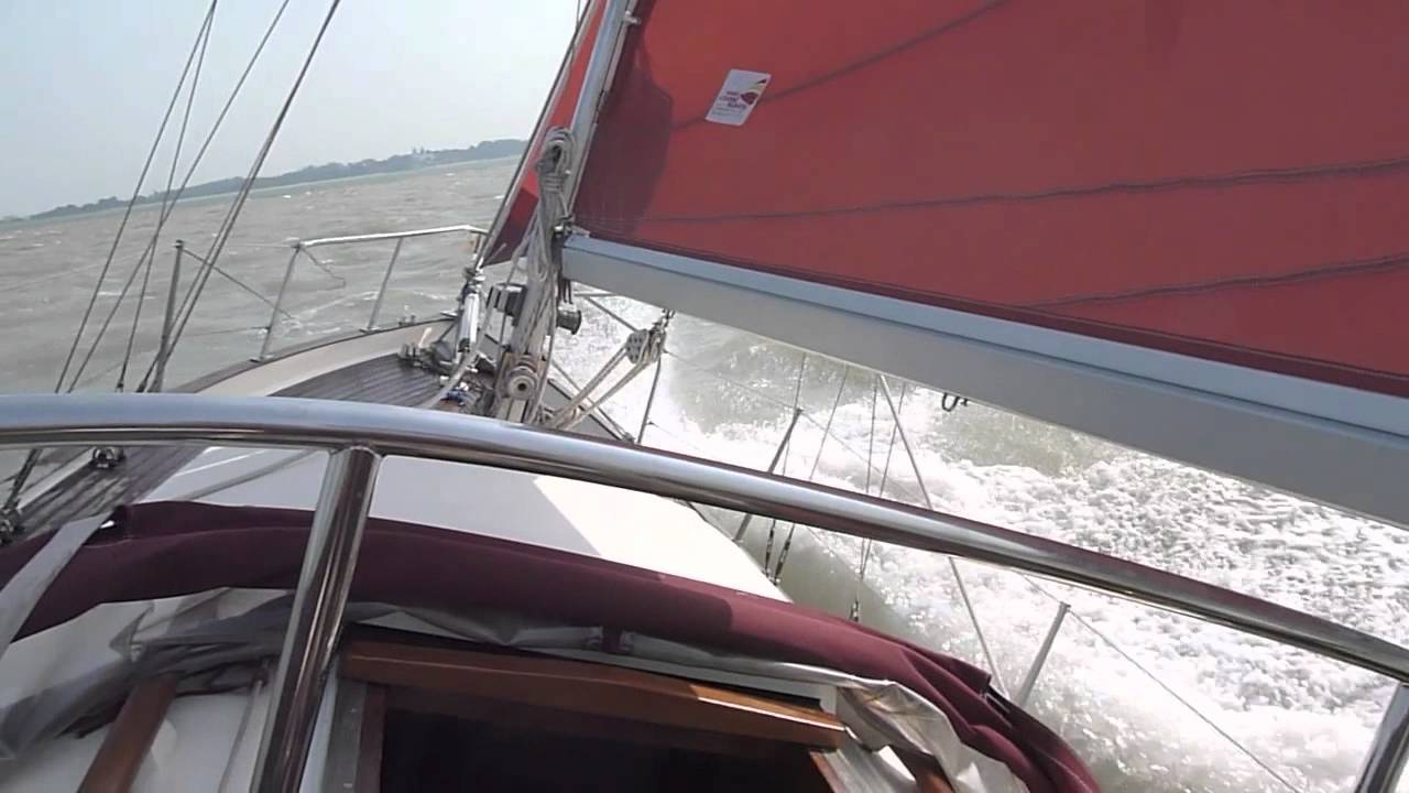 Sailing with Jill - Force 5