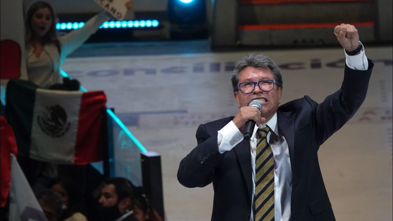 AS&Iacute; ABUCHEARON a RICARDO MONREAL en HIDALGO DURANTE una CONFERENCIA