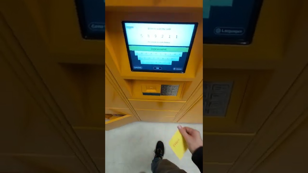 #shorts | I used the Amazon locker for the first time