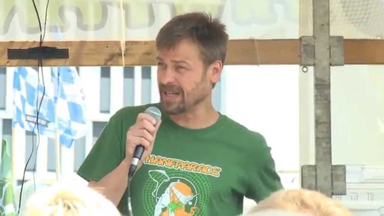 Rolf 'rollo' Ebbinghaus (Hanf Museum Berlin) - Hanfparade 2015