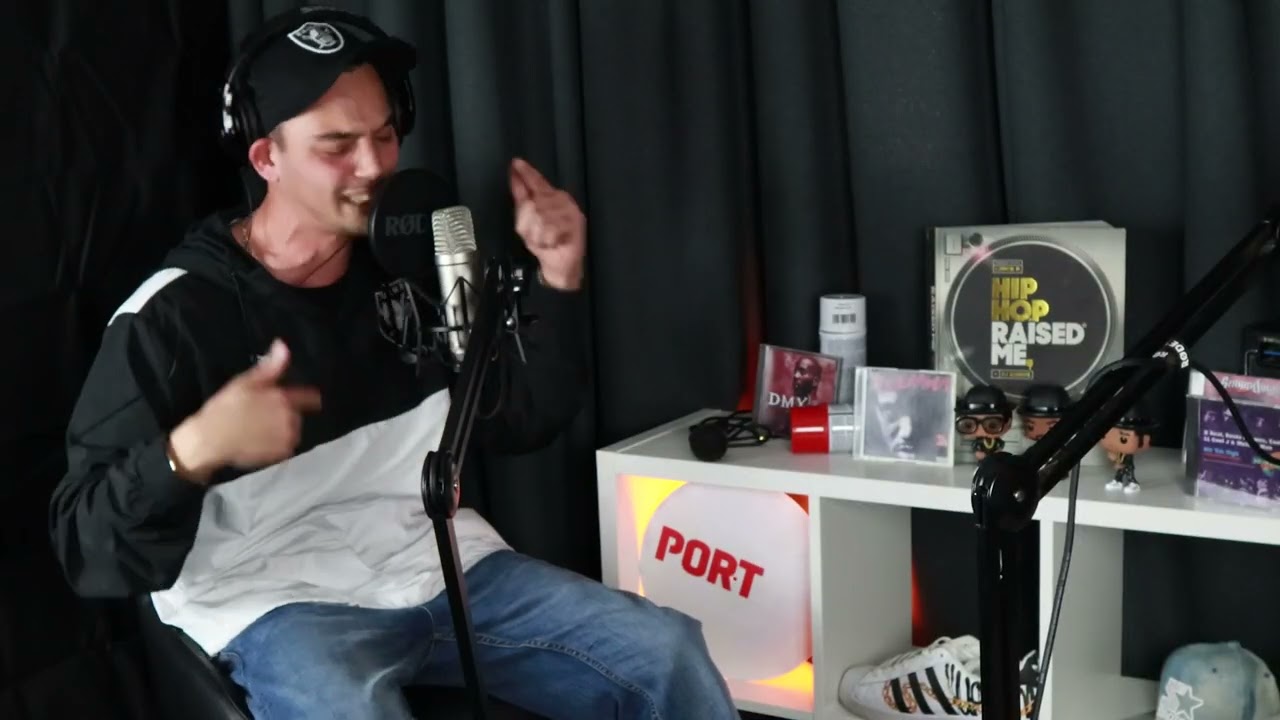 F&uuml;st&ouml;s rap (Wolf &Aacute;ramlat Edition)