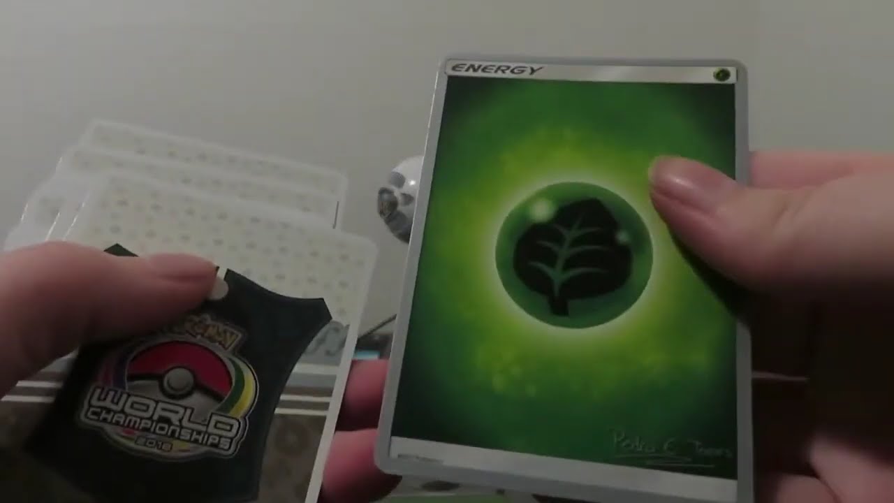 Pokémon 2018 world championship deck (old video from 2018)