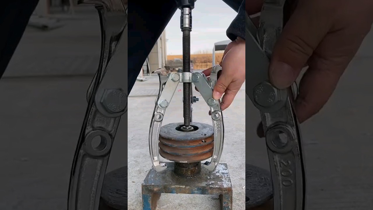 Bearing puller high performance utility hardware tool.#youtubeshorts #shorts