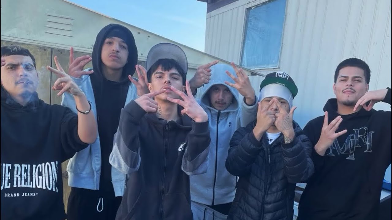 PlayVP silly23z ￼From The Park (unreleased)￼