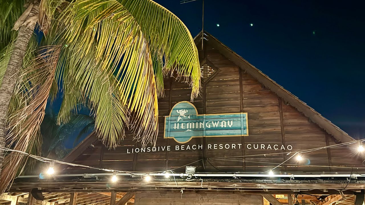 Salsa bij Lions Dive (Curaçao) met Los Compadres
