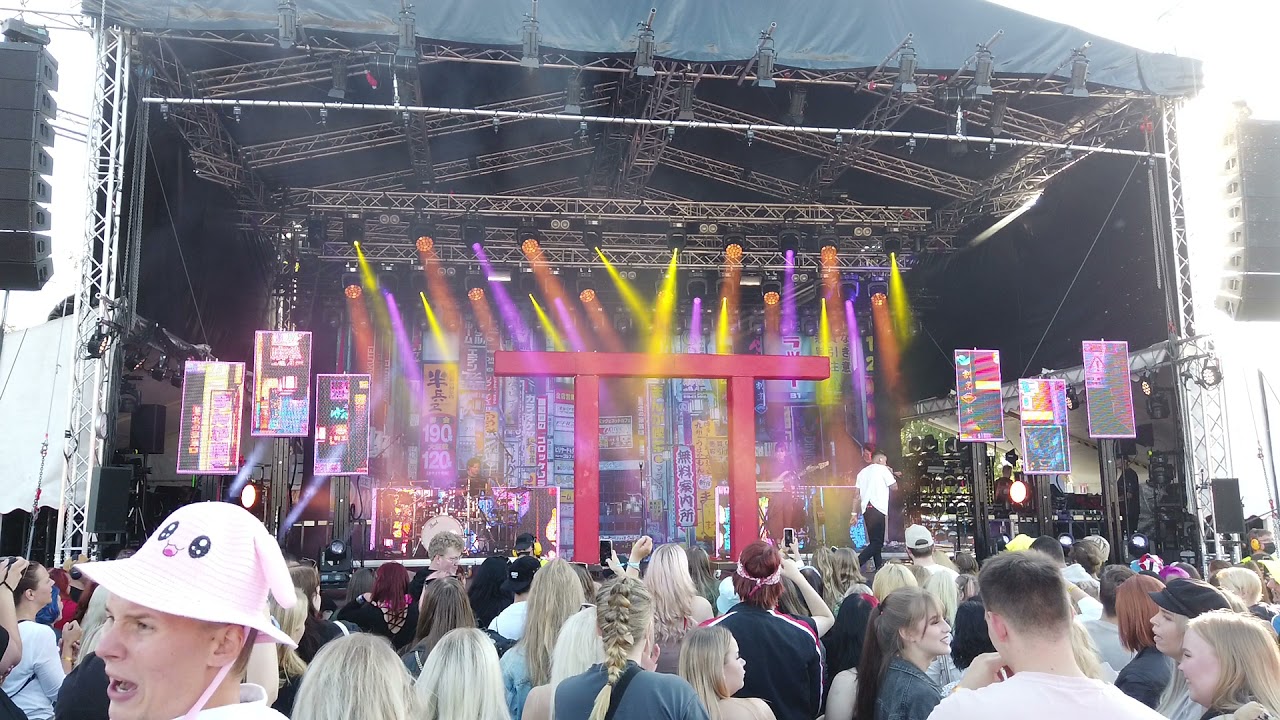 mikael gabriel - Riippumatto   Live j&auml;rvenp&auml;&auml; soi 2021
