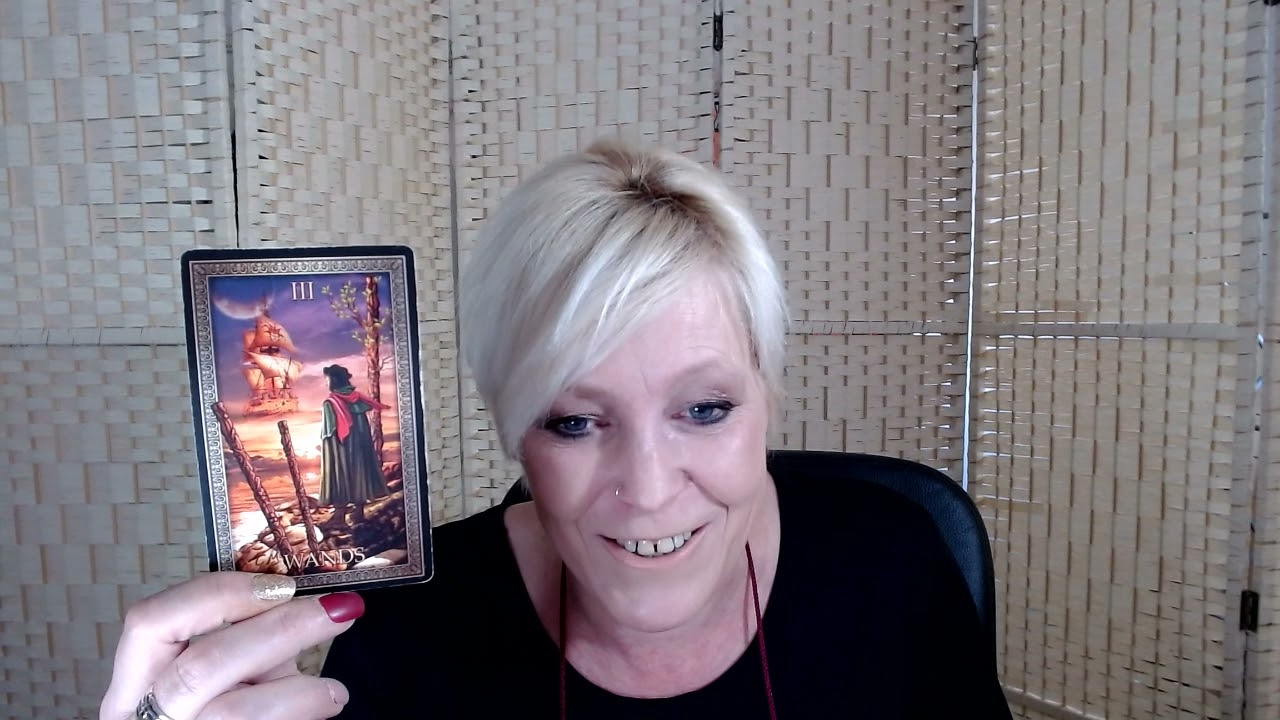 Aries 2022 ~ Banishing Manipulation & Control ~ Love Tarot Reading 2022