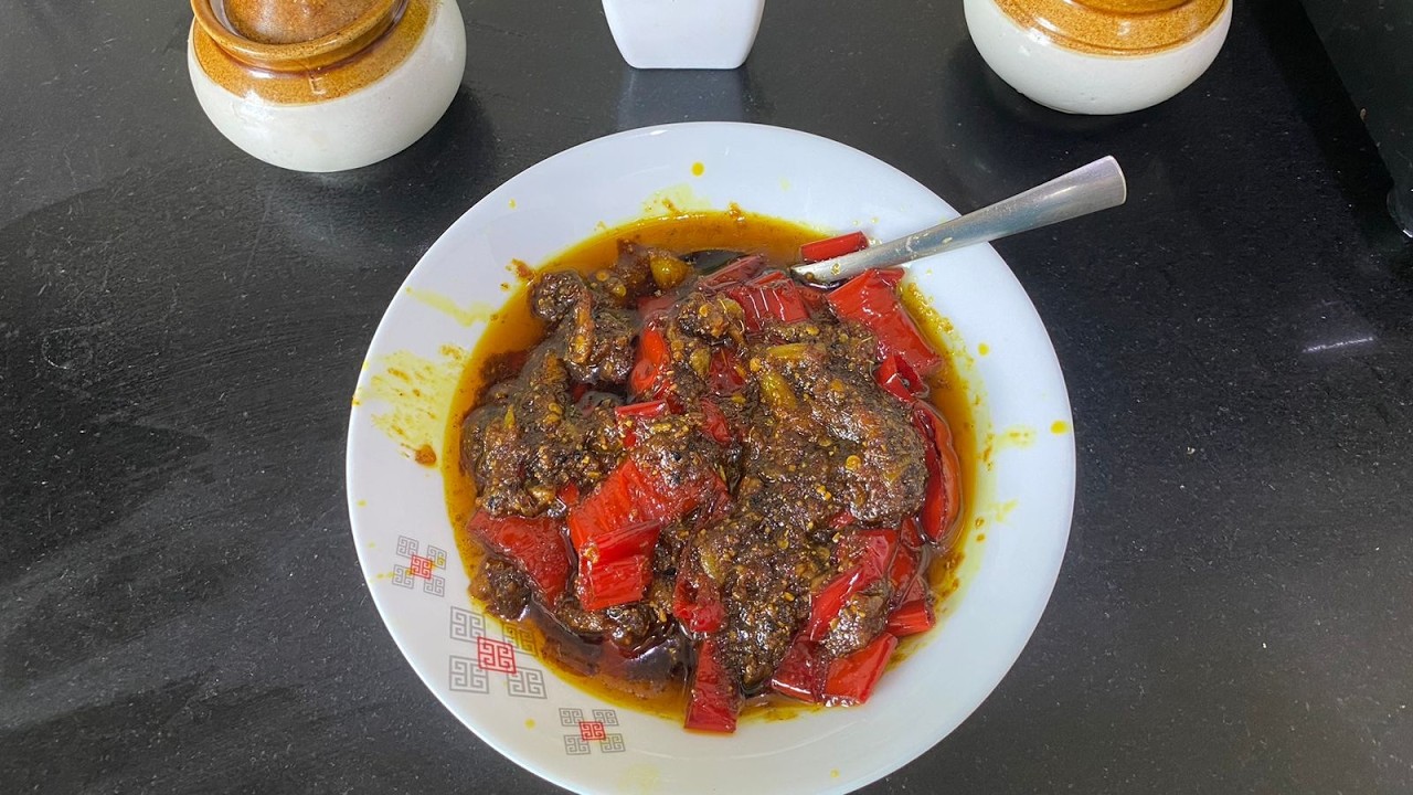 Spicy Sweet & Sour Lal Mirch Ka Achaar 🌶️🔥| Homemade Indian Pickle Recipe | Cooking Vlog Ep 204