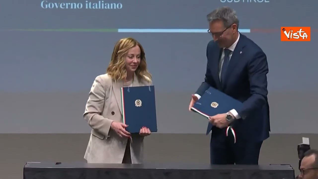 Meloni a Bolzano firma l'Accordo di Sviluppo e Coesione con il Presidente Kompatscher
