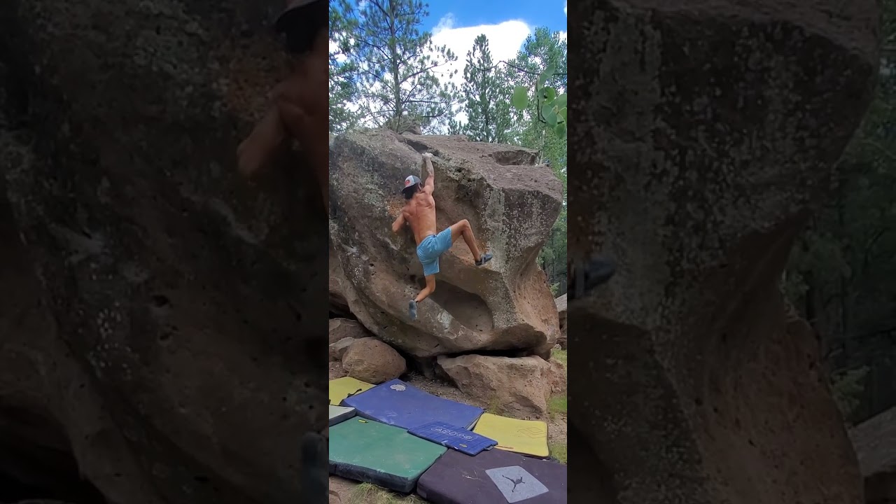 2nd Ascent🤯: Sinister Strike V6+ #shorts #bouldering #newmexico  #newmexicobouldering