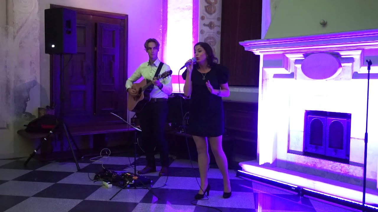 Love is in the air - John Paul Young  -  acoustic cover by Julija Jegorova