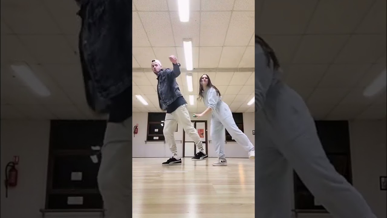 Appr&eacute;ciez la danse la plus dur de TikTok 🥳🥳_Couple_The best TikTok