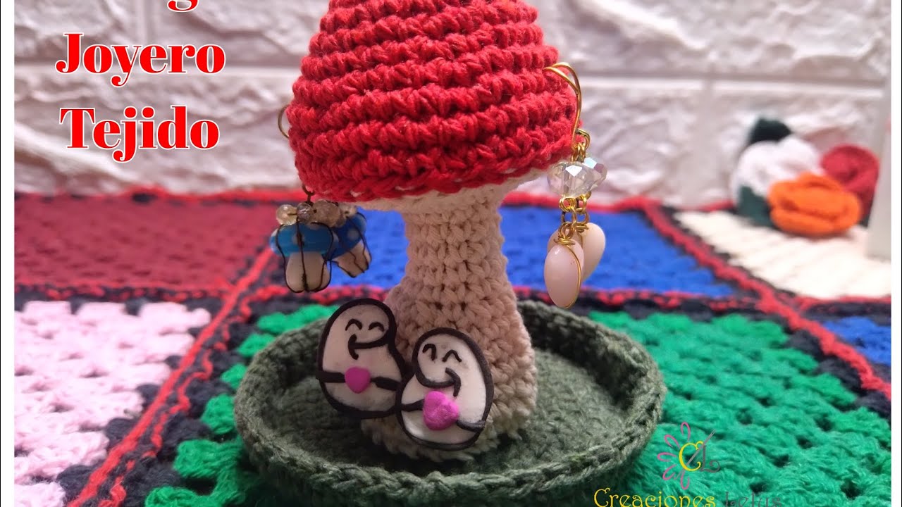 Joyero en forma de hongo. Tejido a crochet. Paso a paso.
