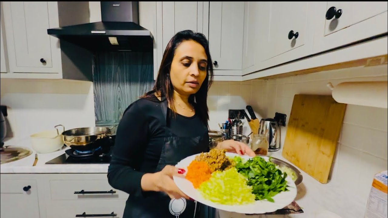 Devam ne India 🇮🇳 javanu invitation aavi gayu🥳dinner ma banavya vegetable muthiya 😋