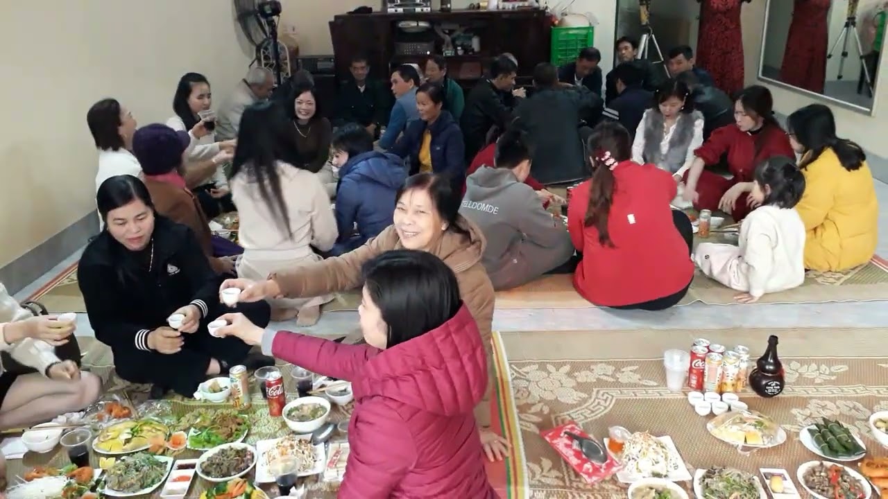 Clb lâm Nga gặp mặt về nhà mới Tạ Phương Lý con gái Lâm Nga