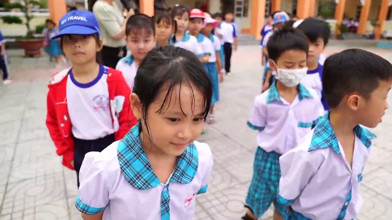 Truong TH Nguyen Hue P2 TP Vinh Long
