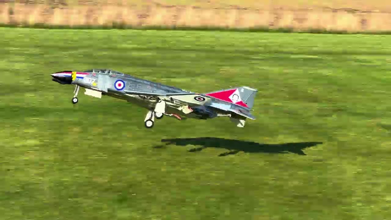 Freewing F4 Phantom 8s