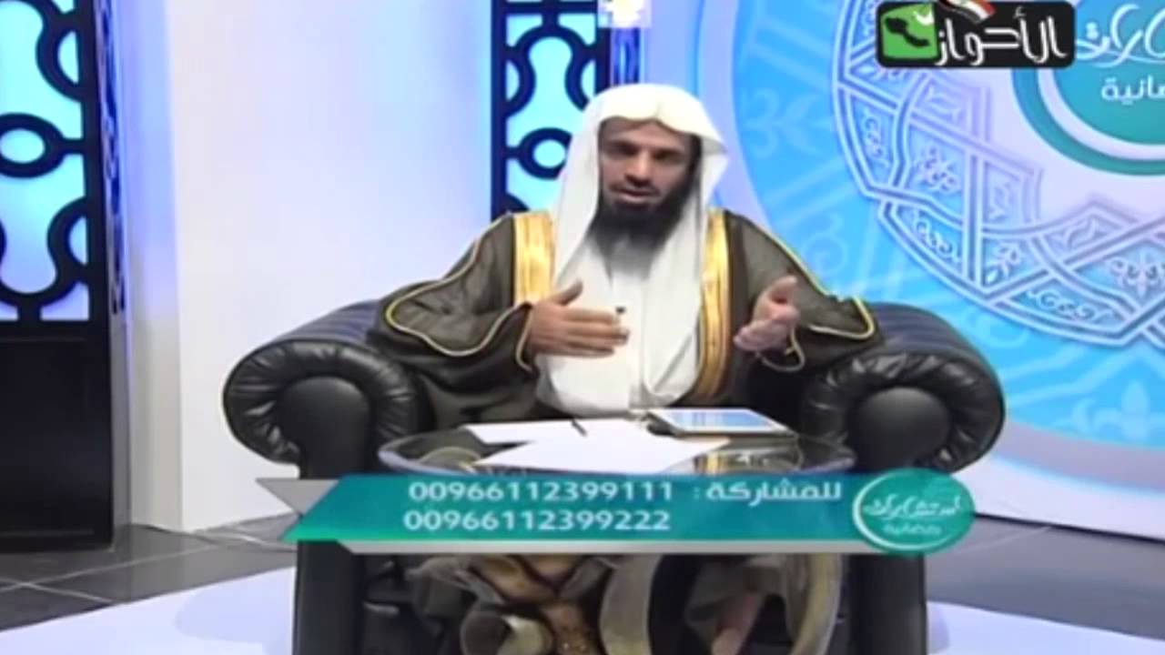 هل يجوز أن أعتمر أكثر من مرة في سفرة واحدة، ومن أين يحرم، وهل يحلق في كل عمرة؟
