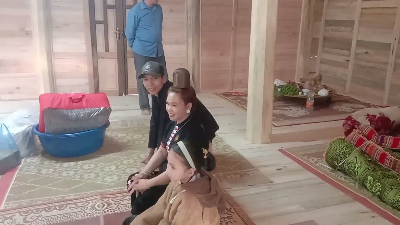 Lễ khửn hướn mâư cứ lai châu pi nọng tỏn lẽ nớ