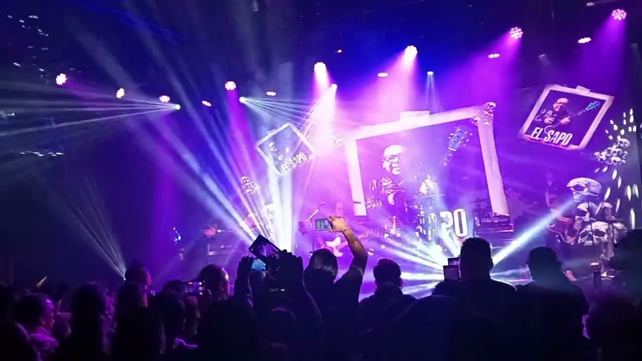 Tatuaje Vivo ft Sapo Destino Perdido tenias razón lunario del auditorio nacional 