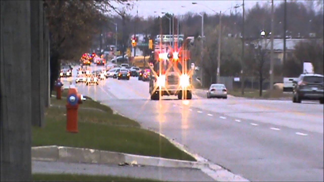 Brampton Fire Pumper & Squad 201 Responding