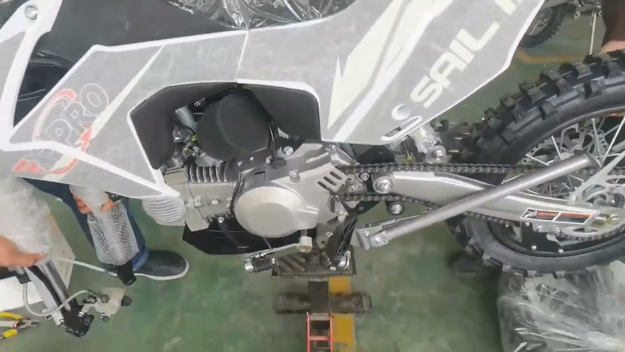 X-PRO Sail 150 Dirt Bike Assembly Video