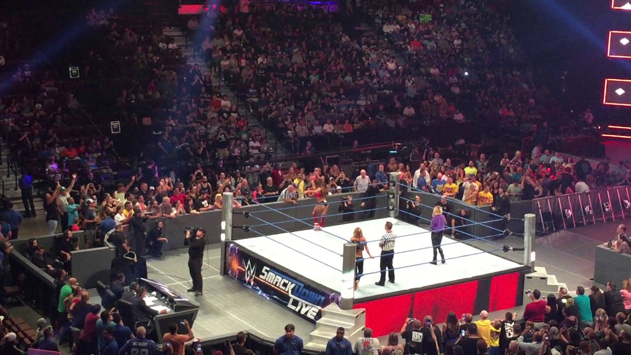 WWE Smackdown Live Nikki Bella entrance.