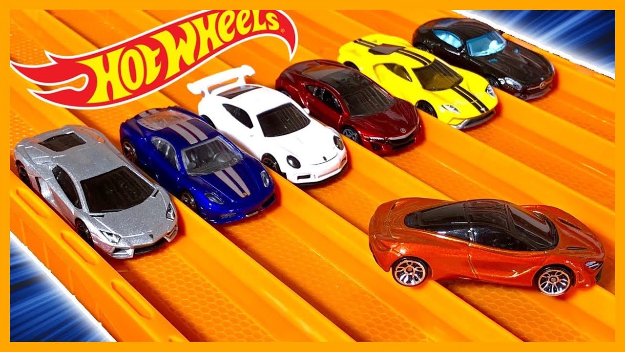 HOT WHEELS MCLAREN 720S vs 6 SUPERCAR EXOTICS