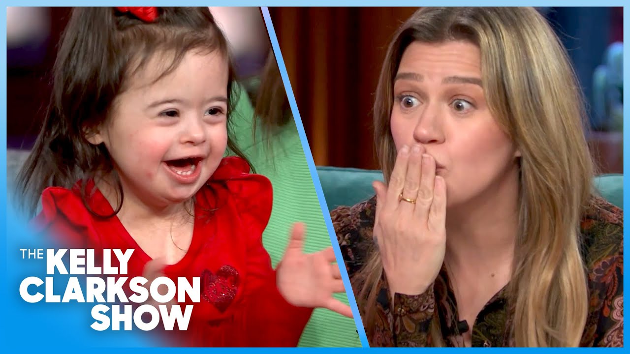 Kelly Clarkson Blows Kisses With Adorable Recipient Of Jack's Basket