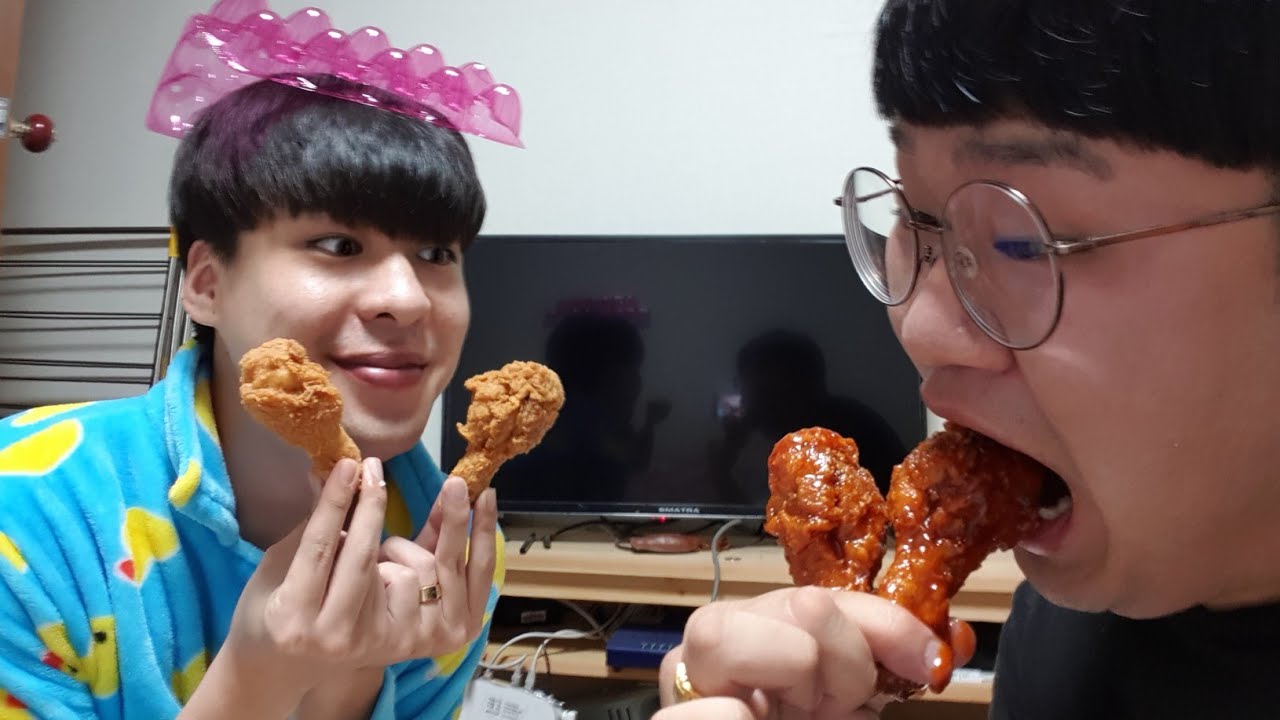 합숙훈련 하면서 황금올리브반반닭다리+핫갈비레오+치즈볼+햇반먹방.