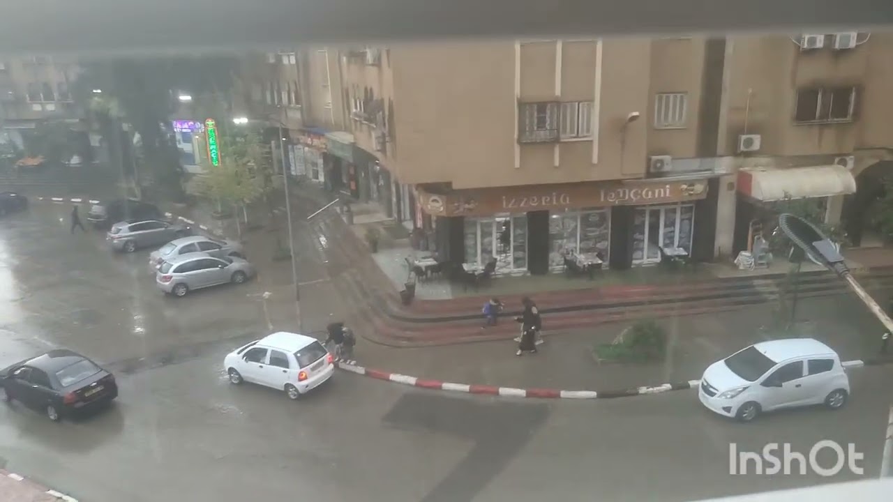 ولادي عروني بلكومند 😭 سبحان الله وبحمده امطار خيرات🌧️🤲