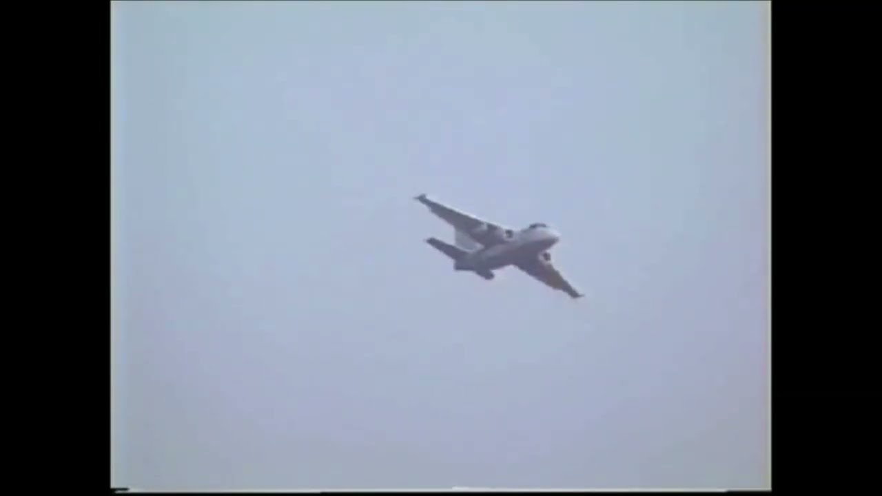 Navel Air Station North Island, October 1998. This video was took from Ocean Boulevard.