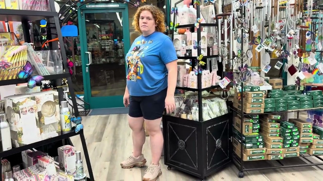miranda setting store for christmas 2025