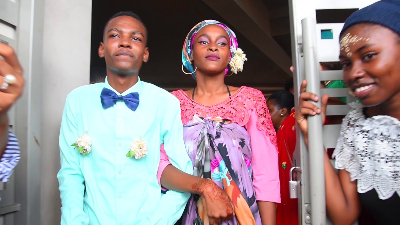 Défilé au lycée Mamoudzou nord