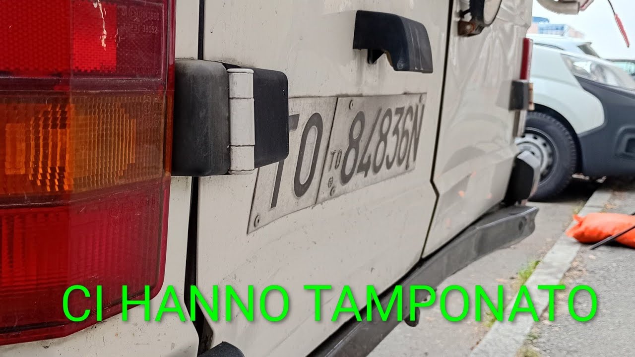 #Ci TAMPONANO e SCAPPANO!