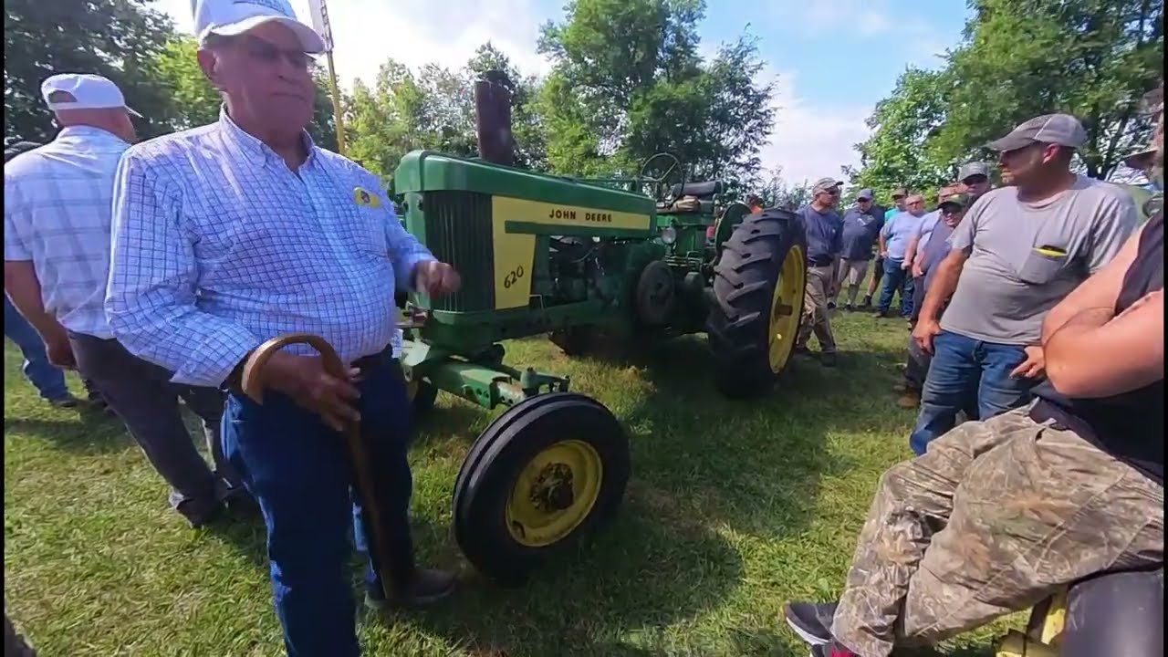 JD - 620, 520, 720, A, 630 Tractors #3 Auction Video Ron Zimmerly Collection