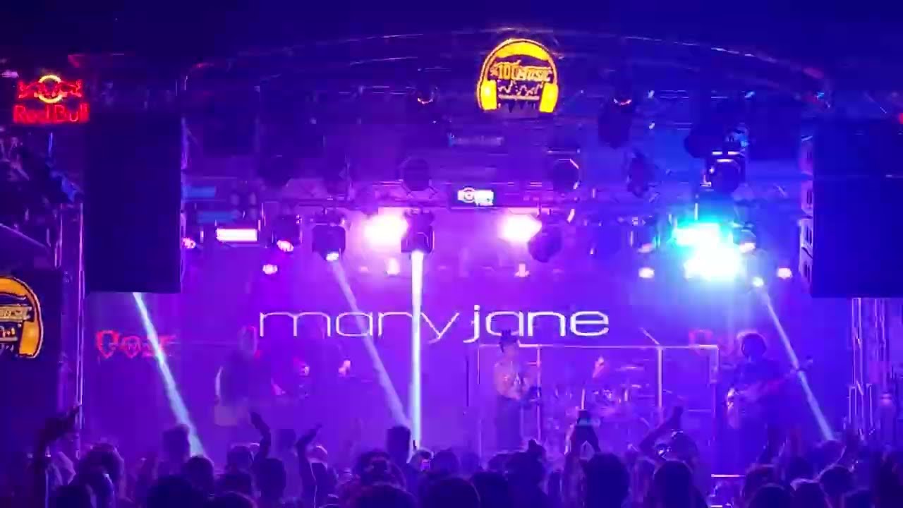 Mary Jane - Deniz Üstü Köpürür @ İzmir Ooze Venue | 16.12.2022