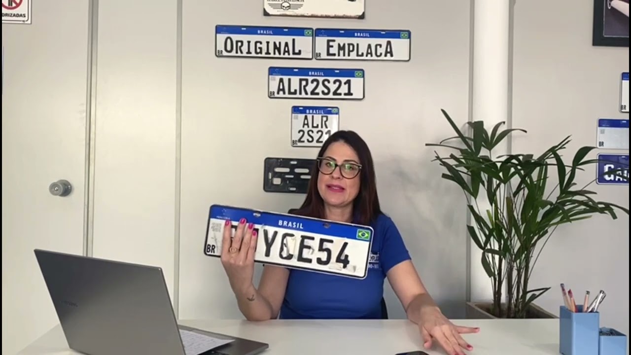 Placa danificada ou at&eacute; mesmo descascando?. saiba o porque isso pode ocorrer.